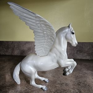Breyer #3365 Mystical Pegasus